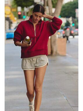 NEW Varley Size XL Women's Jaylin Half-Zip Fleece Sweater - Red Dahlia